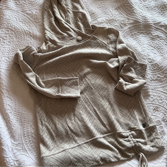 PRANA Asymmetrical hooded sweatshirt‎ - Picture 1 of 3